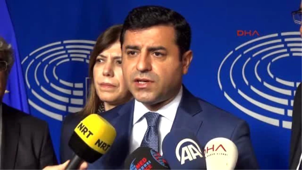 Demirtaş ?hdp?ye Bir Kapatılma Davası Açılabilir mi Diye Daha İleri Bir Tartışma Yürütülüyor.?