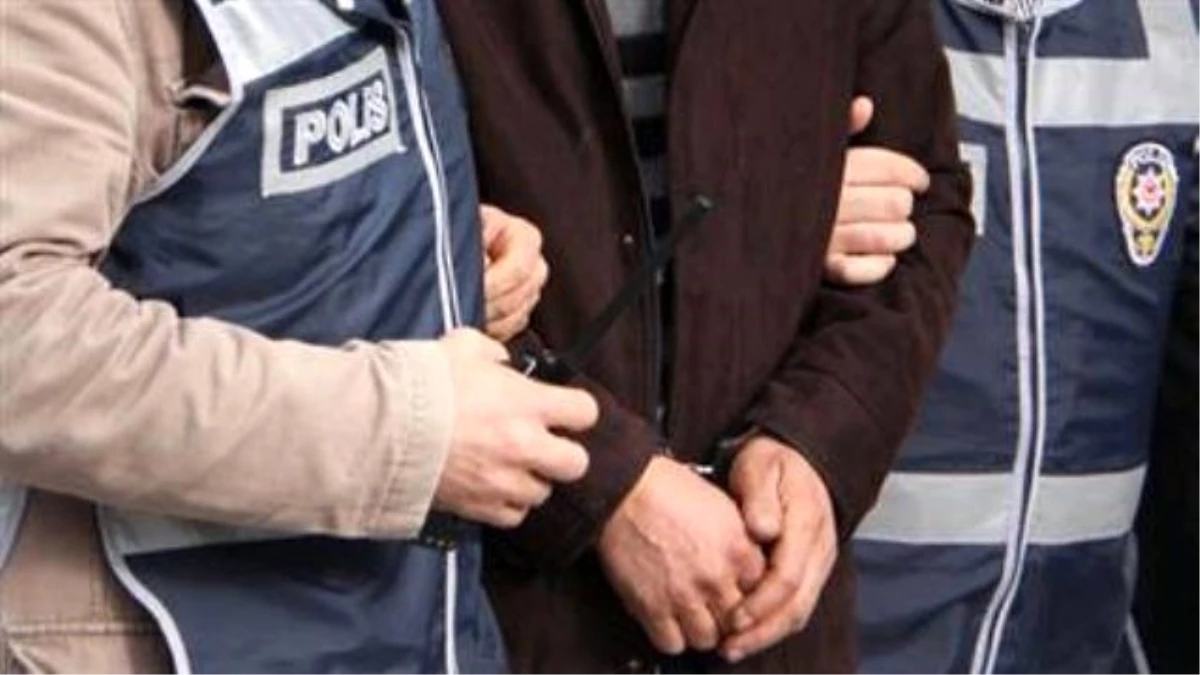 Kayseri\'de \'Bylock\' Kullanan 18 Memur Tutuklandı