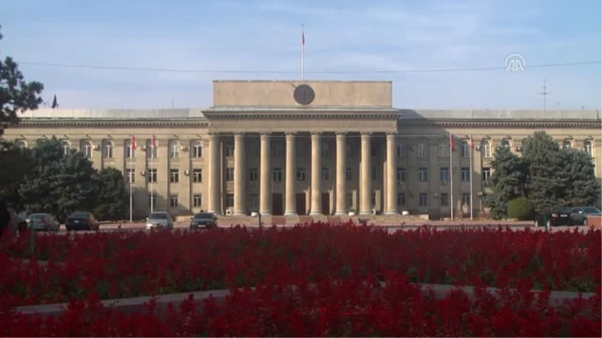 Kırgızistan Tasarrufa Gidiyor