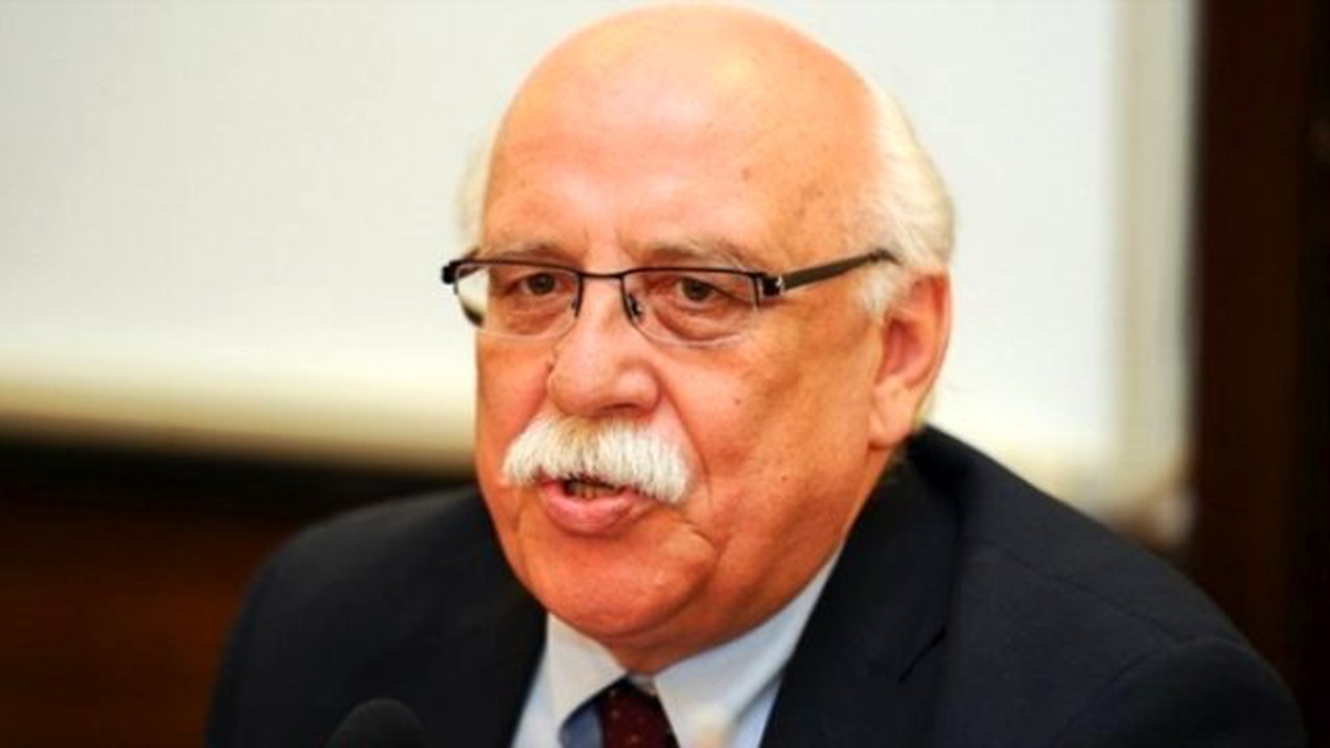 Kültür ve Turizm Bakanı Avcı, Bakü\'de Türk Şehitliğini Ziyaret Etti