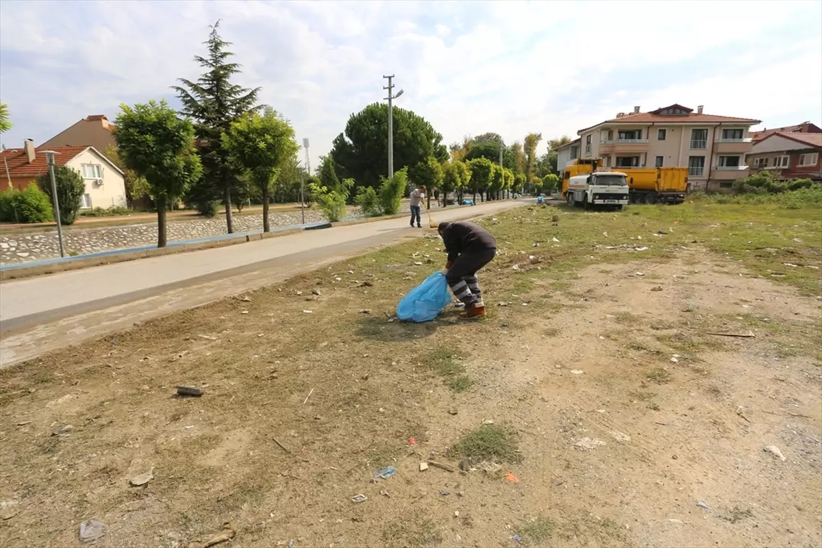 Mahallemde Temizlik Var" Projesi