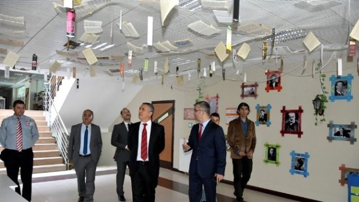 Rektör Bilgiç, Devredilen Üniversite ve Yurt Binalarını İnceledi