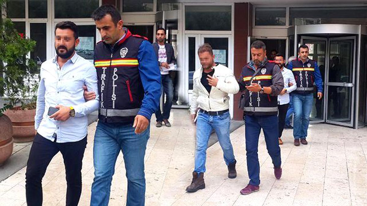 TEM\'i Kapatan Driftçiler: Gençliğimize Verin