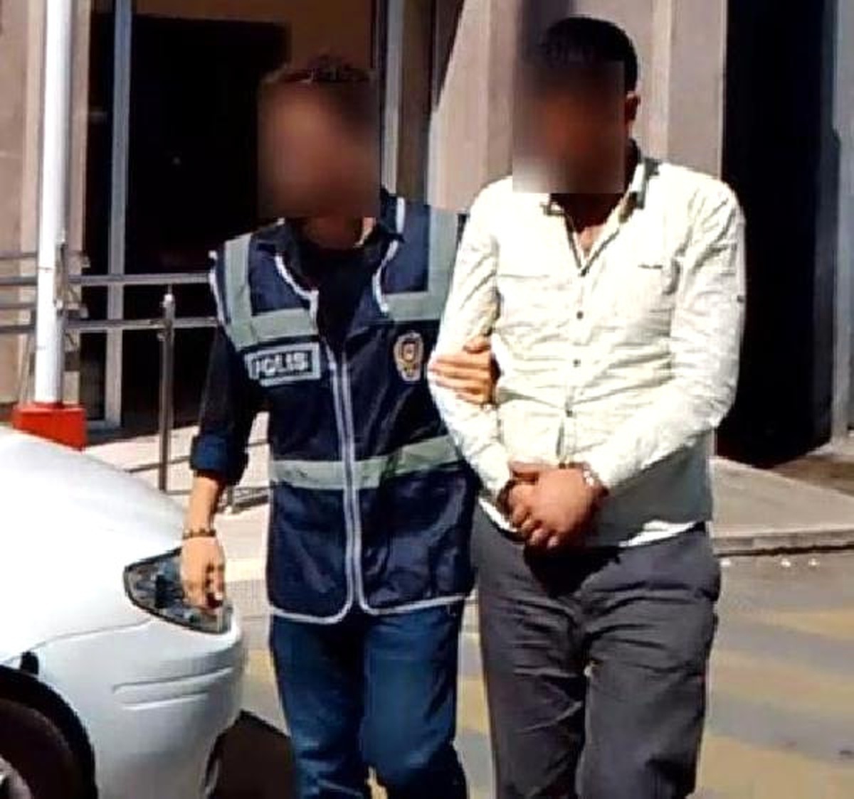 83 Yaşındaki Kadına Gasp Şüphelisi Yakalandı