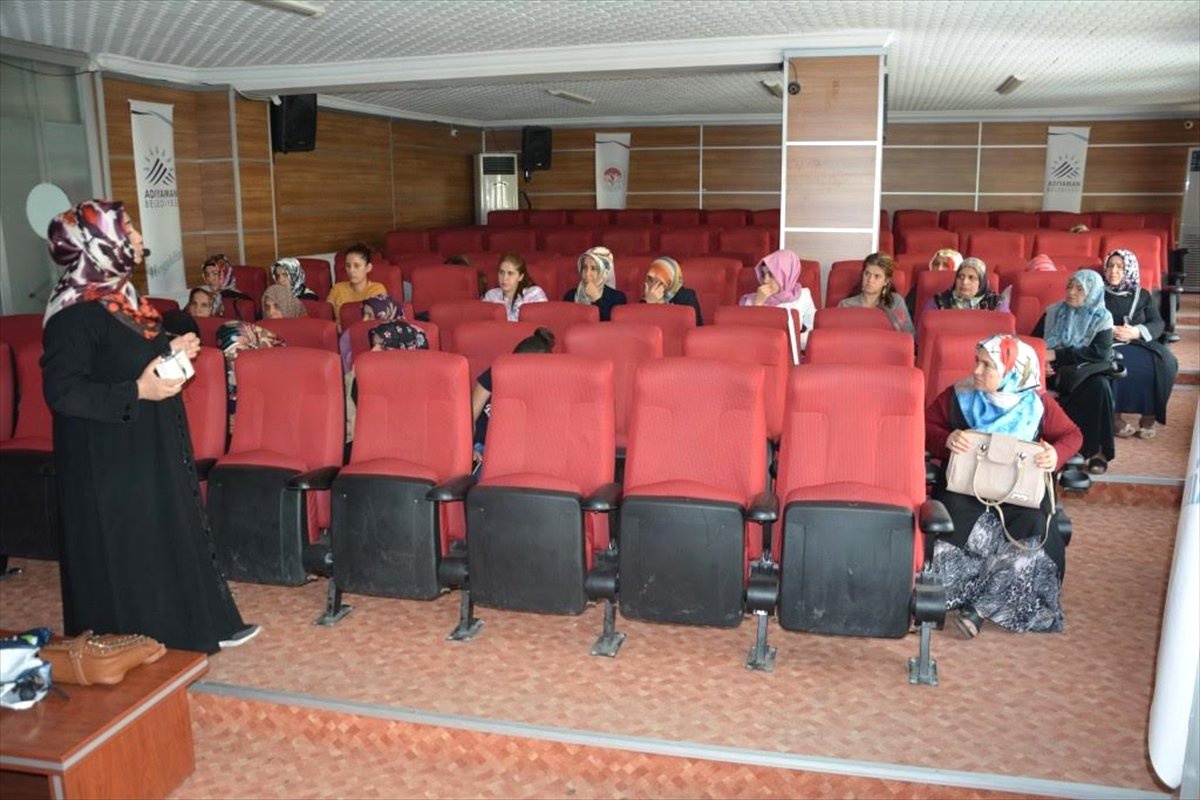 Adıyaman Belediyesinden "Ailede Çocuk Eğitimi"