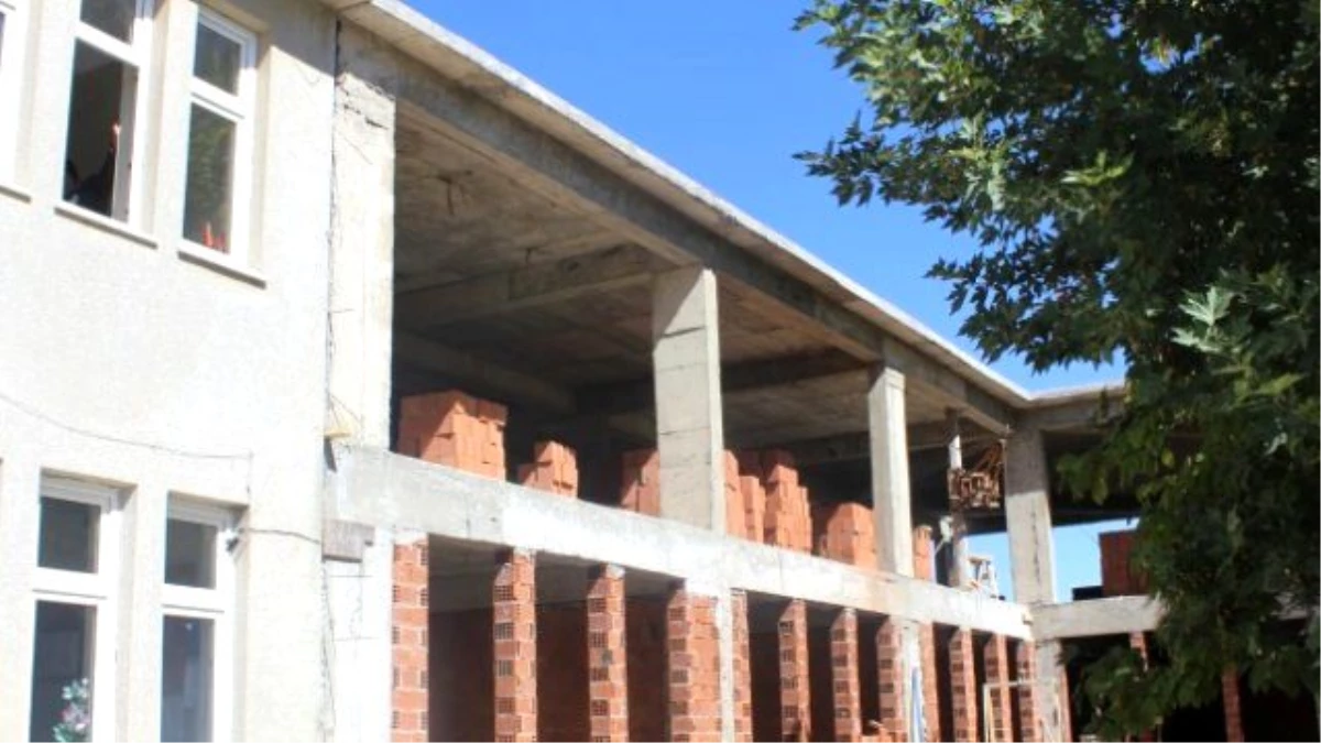 Bozkır Belediyesinin Ek Hizmet Binası İnşaatı