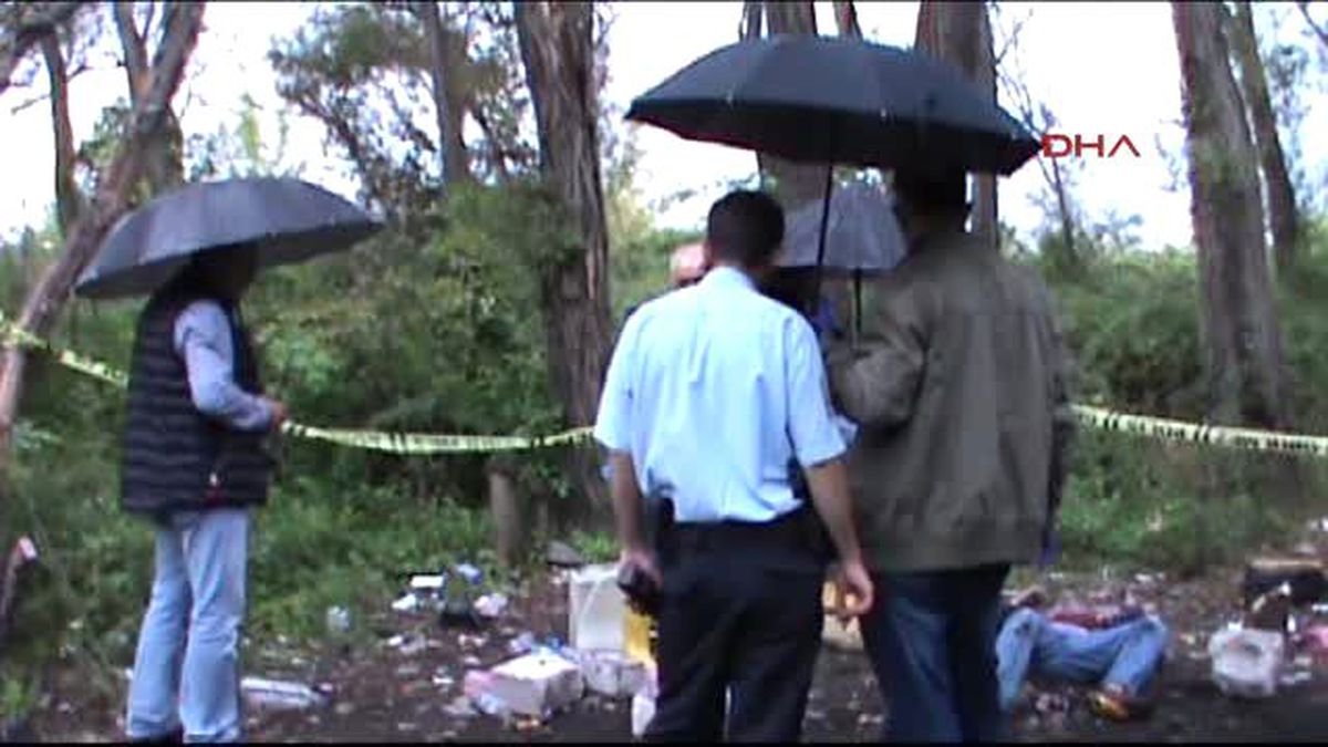 Ağaçlık Alanda Erkek Cesedi Bulundu