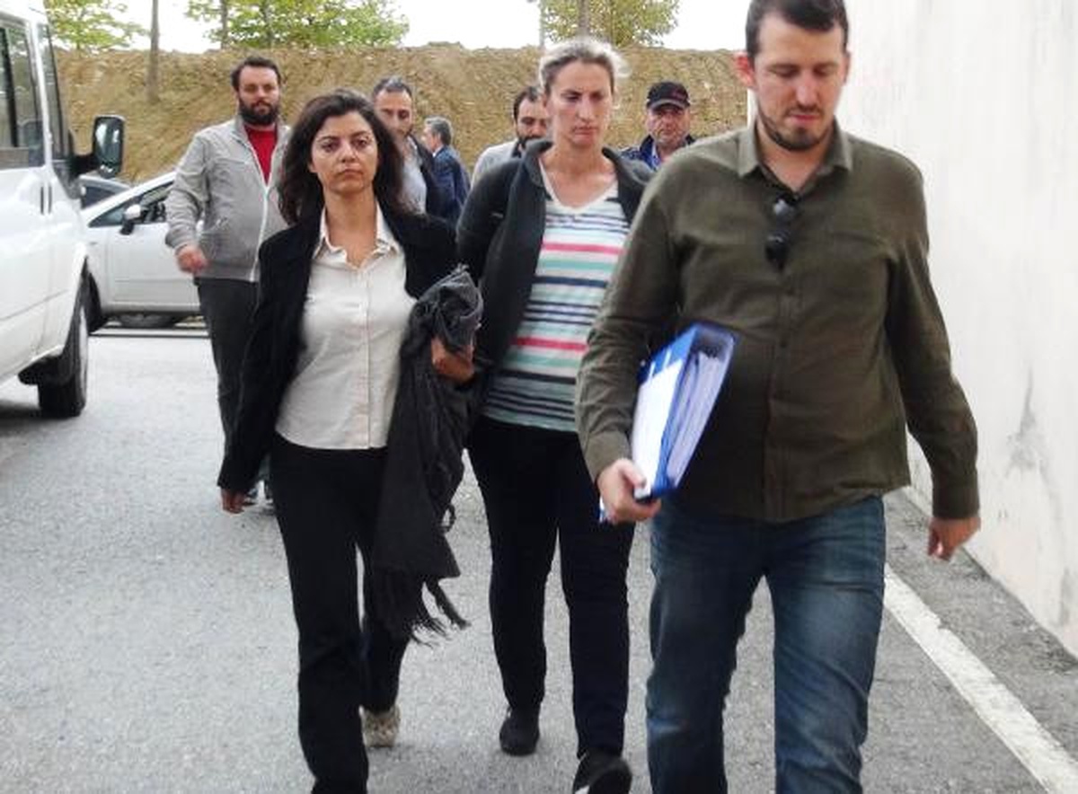 Dhkp-C Üyeliğiyle Suçlanan 3 Akademisyen Adliyeye Sevk Edildi