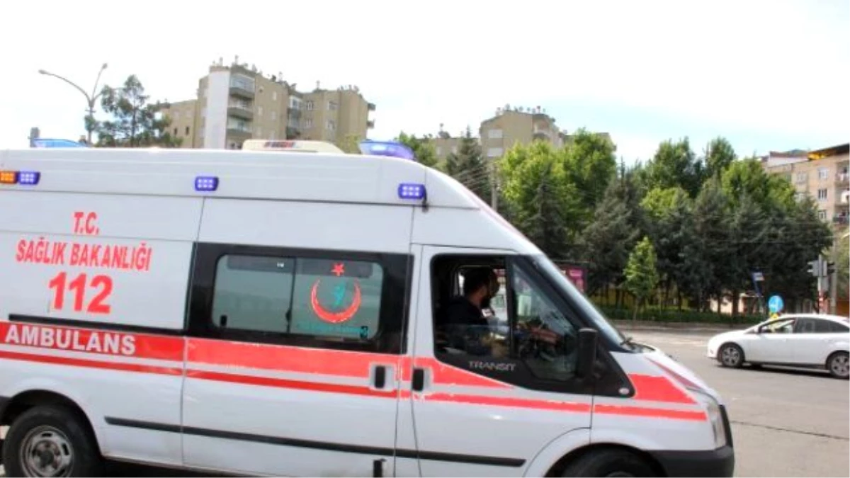 Diyarbakır\'da Trafik Kazası: 1 Ölü, 4 Yaralı