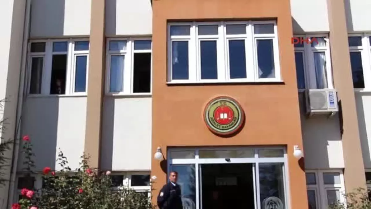 Hapse Girmemek İçin 8 Ay Dağda Yılan, Kirpi Yiyerek Yaşadı