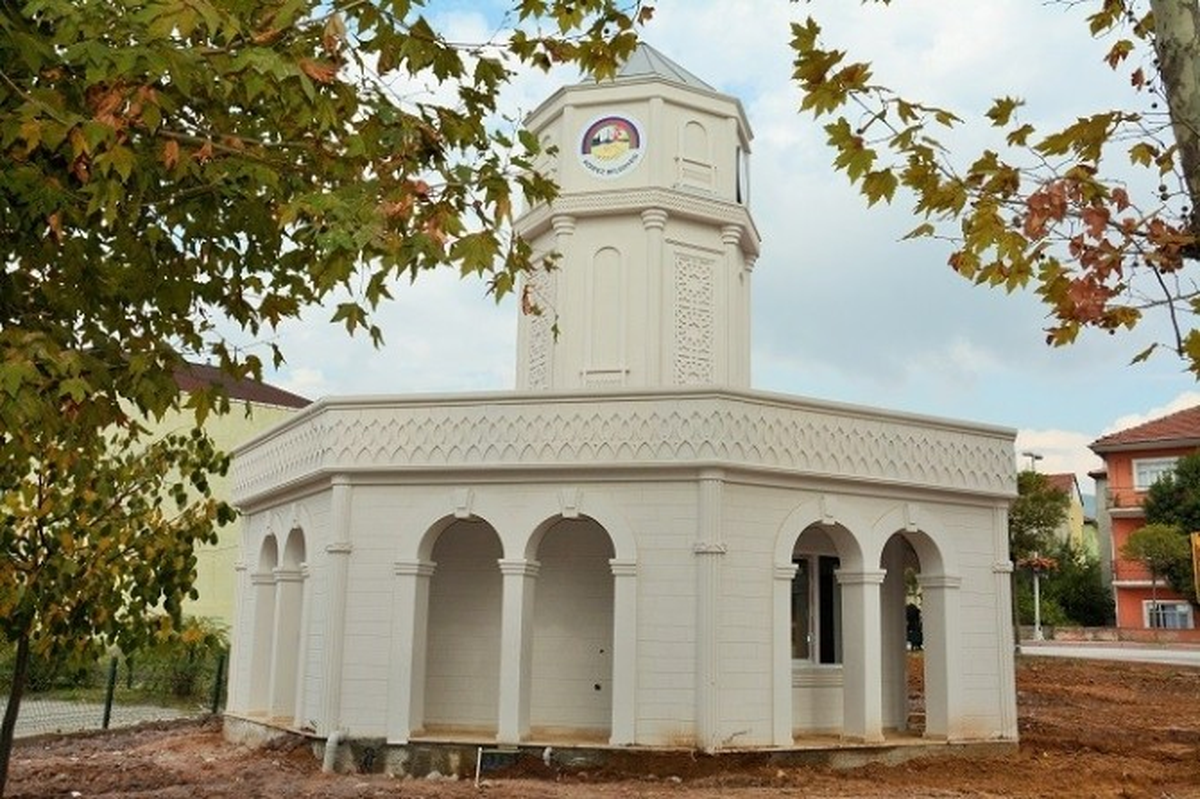 Körfez\'de İlk Saat Kulesi Tamamlandı