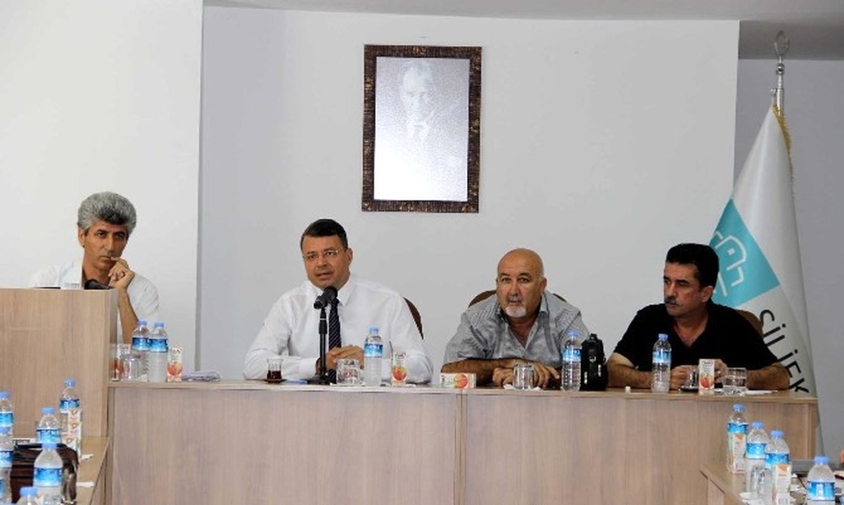 Silifke Belediyesi\'nden 300 Öğrenciye Destek
