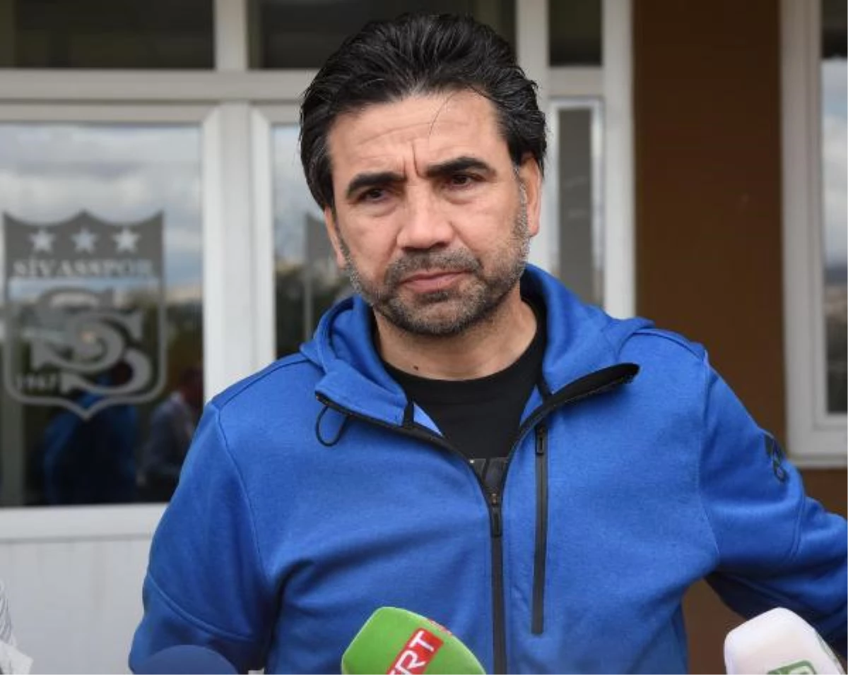 Sivasspor\'dan Ayrılan Osman Özköylü: "Buradan Ayrılmam Yanlış"