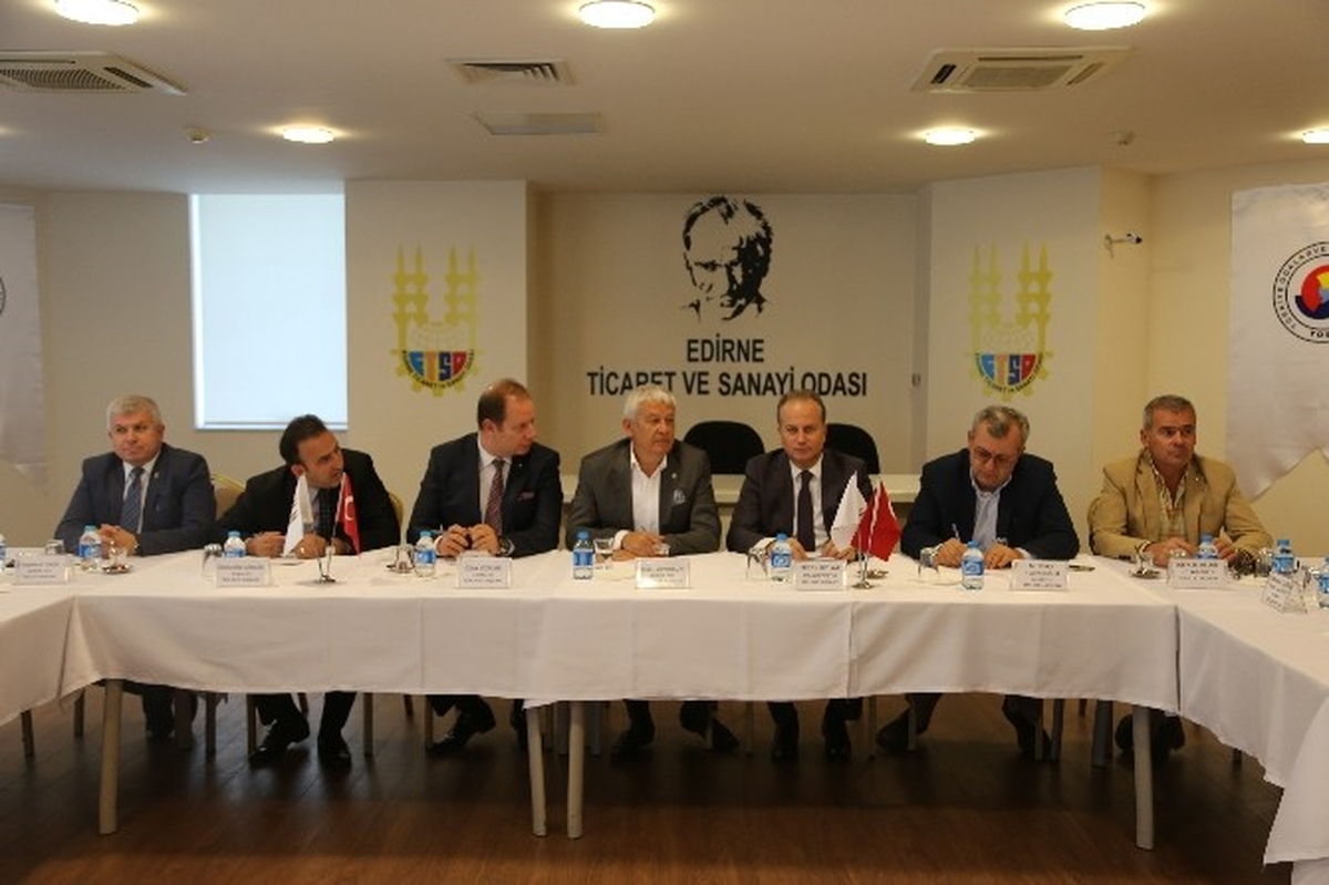 Süt ve Süt Ürünleri Sektör Temsilcileri Bir Araya Geldi