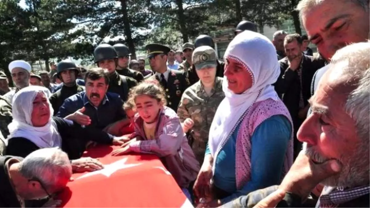 Terör Örgütü Pkk, 9 Çocuğunu Yetim Bıraktı