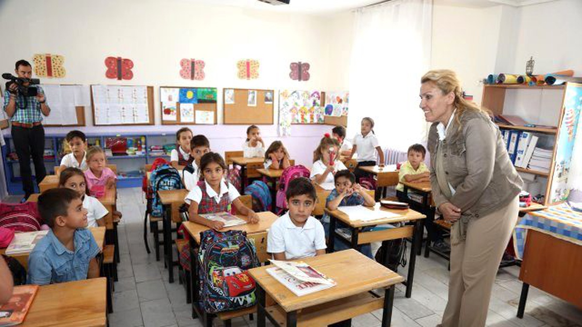 Urla Belediye Başkanı Uyar, Geleneği Bozmadı
