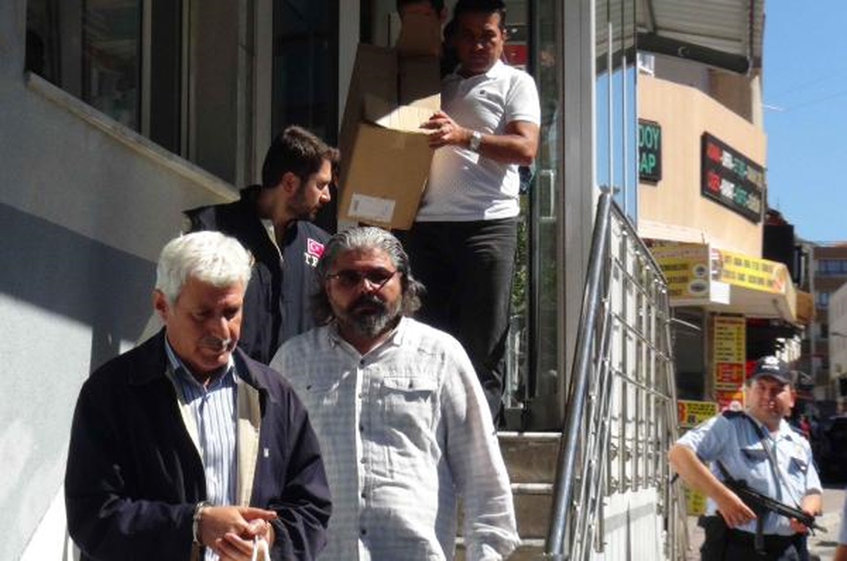 Adil Öksüz\'ün Amcasının Oğlu Adliye Sevk Edildi