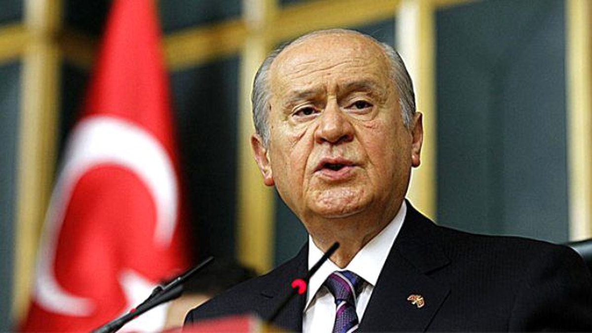Bahçeli\'den Ohal\'in Uzatılmasına Destek