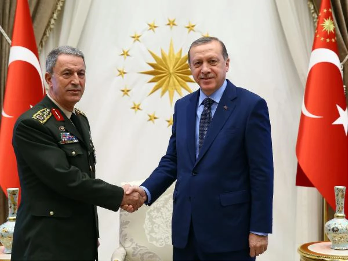 Cumhurbaşkanı Erdoğan, Genelkurmay Başkanı Akar\'ı Kabul Etti
