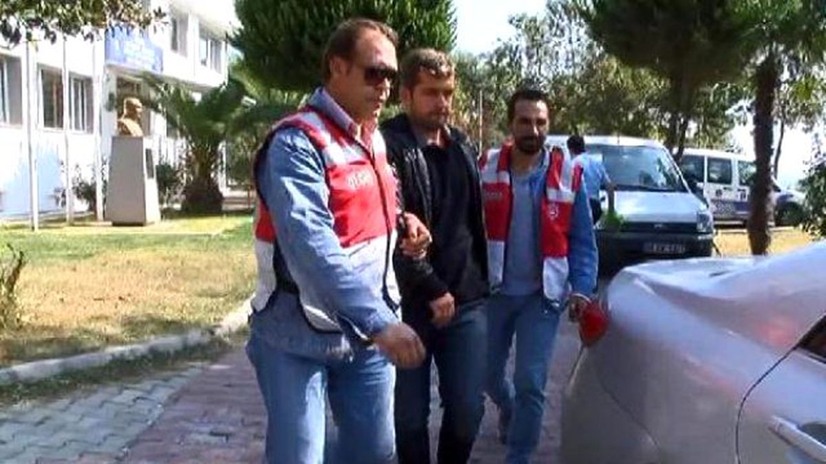 Fetö Soruşturmasında Aranan Askeri Hakim Binbaşı Gözaltına Alındı