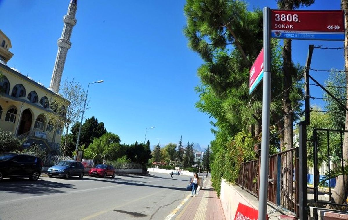 Kepez\'e Yeni Bilgi Levhaları