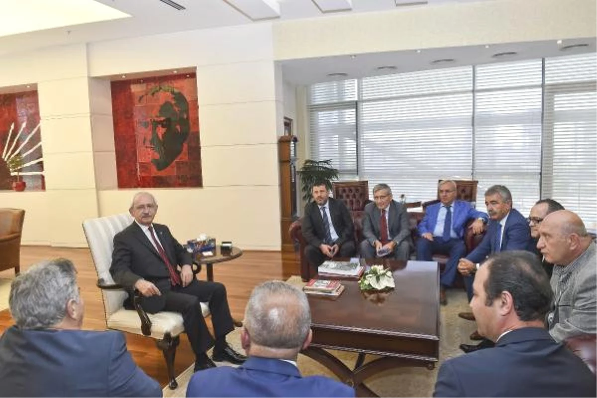 Kılıçdaroğlu, Sendikal Güçbirliği Platformu Temsilcileriyle Görüştü