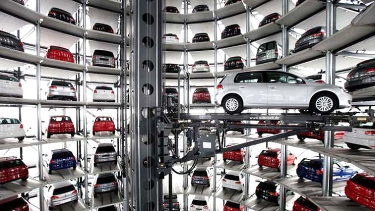 Volvo 127 Bin Aracını Geri Çağırdı