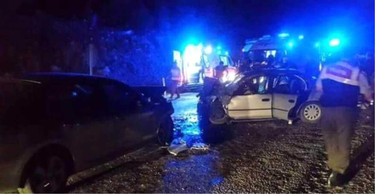 Antalya\'da Feci Kaza: 3 Ölü, 3 Ağır Yaralı