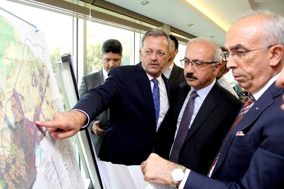Bakan Elvan\'dan Osb\'ye Otoban Müjdesi