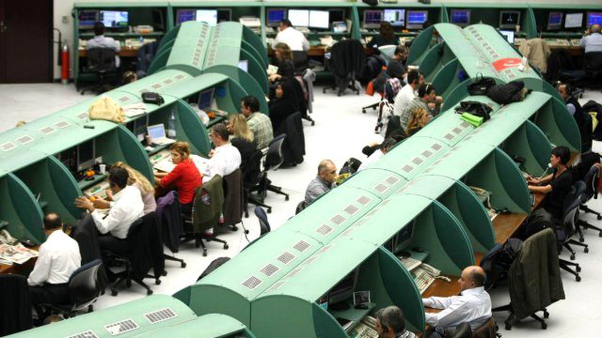 Borsa İlk Yarıda Düştü