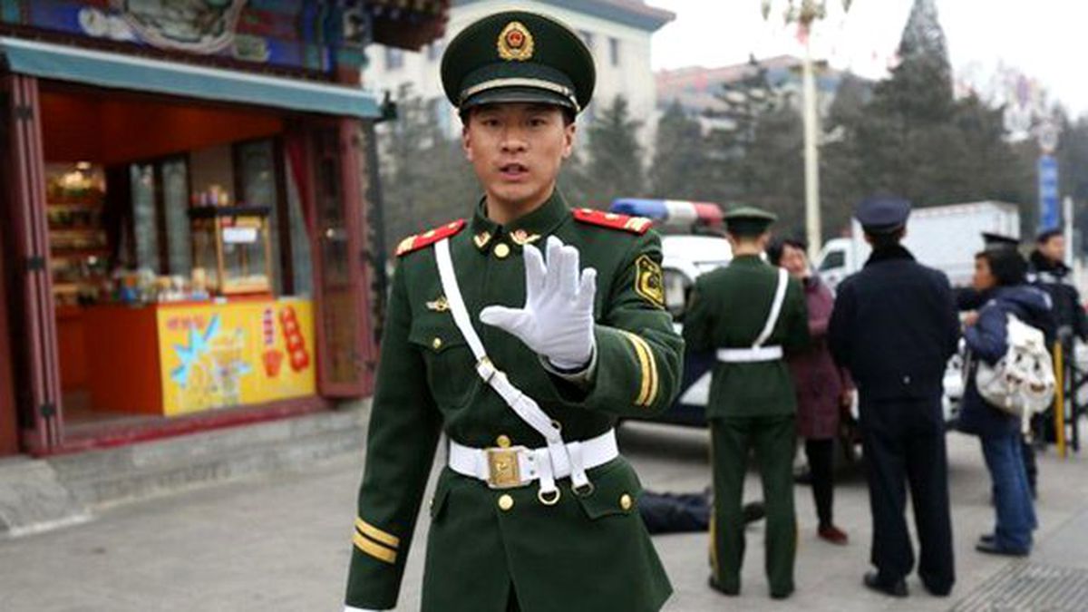 Çin'de Anne ve Babasını Öldüren Genç, Cinayet Duyulmasın Diye 17 Komşusunu Öldürdü