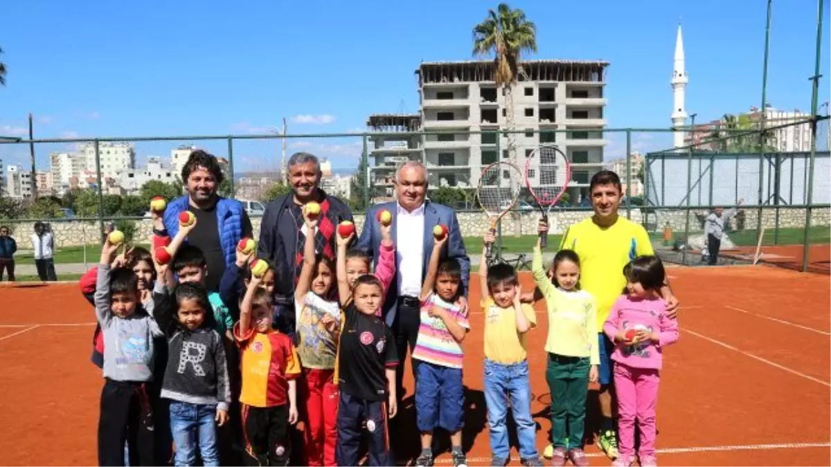 Erdemli Belediyesinden Spora Dev Hizmet