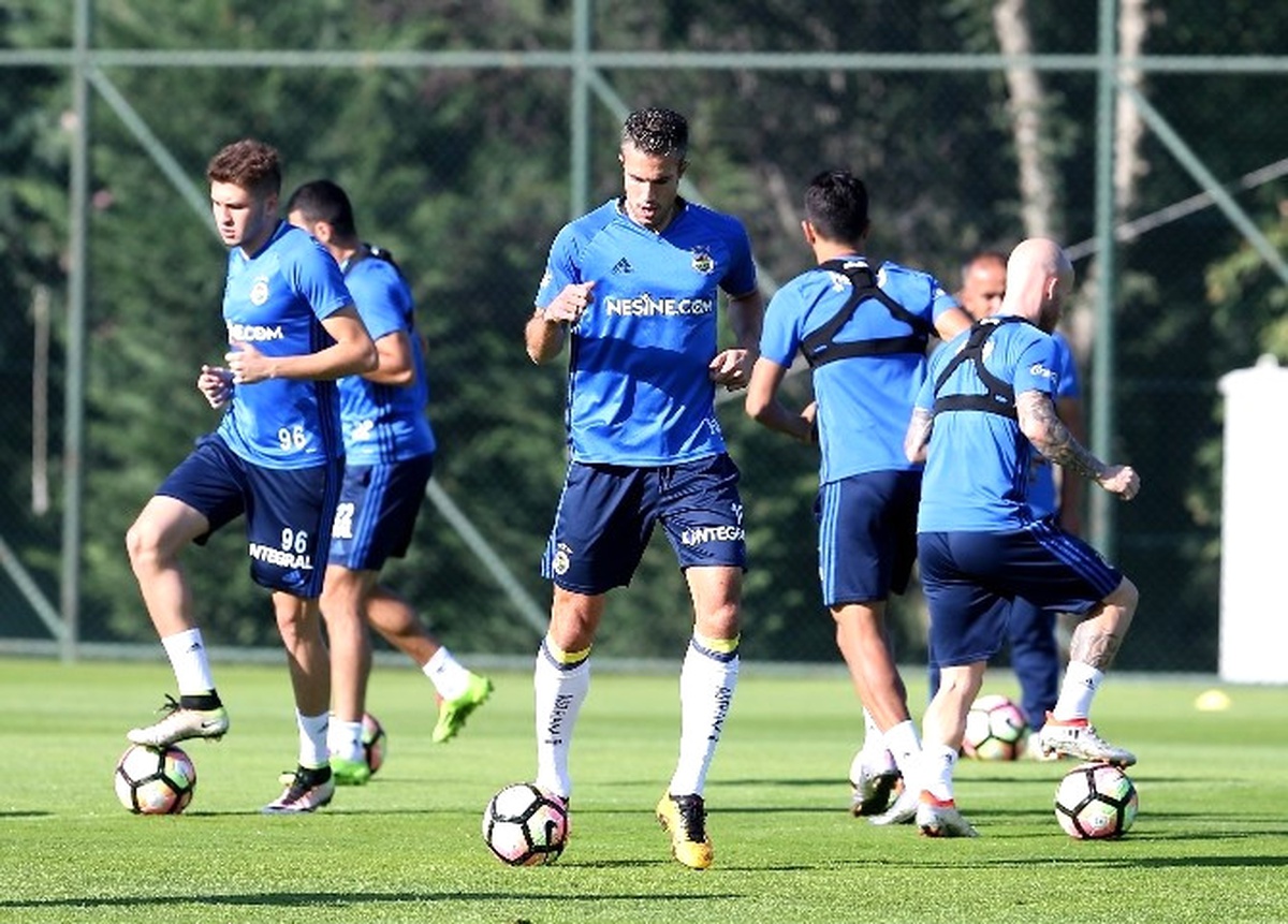 Fenerbahçe\'de Osmanlıspor Maçı Hazırlıkları Başladı