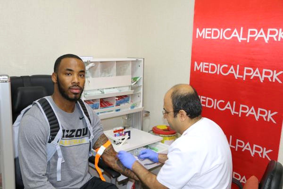 Gaziantep Basketbol\'un Yeni Transferi Denmon Sağlık Kontrolünden Geçti