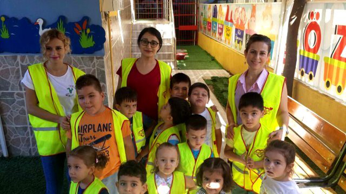 Özgecan Çocuklarının Tiyatro Keyfi