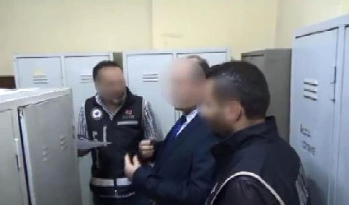 Silivri Cezaevi\'ndeki Fetö/pdy Operasyonu Görüntüleri (1)