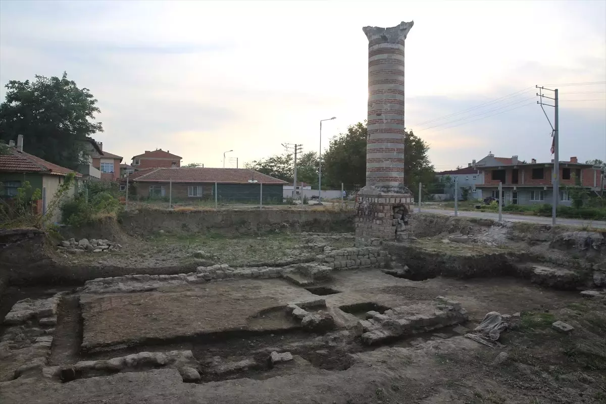 Toprak Altındaki Cami Gün Yüzüne Çıkarılacak