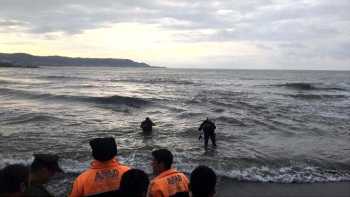 Denizde Kaybolan Lise Öğrencisini Arama Çalışmaları Devam Ediyor