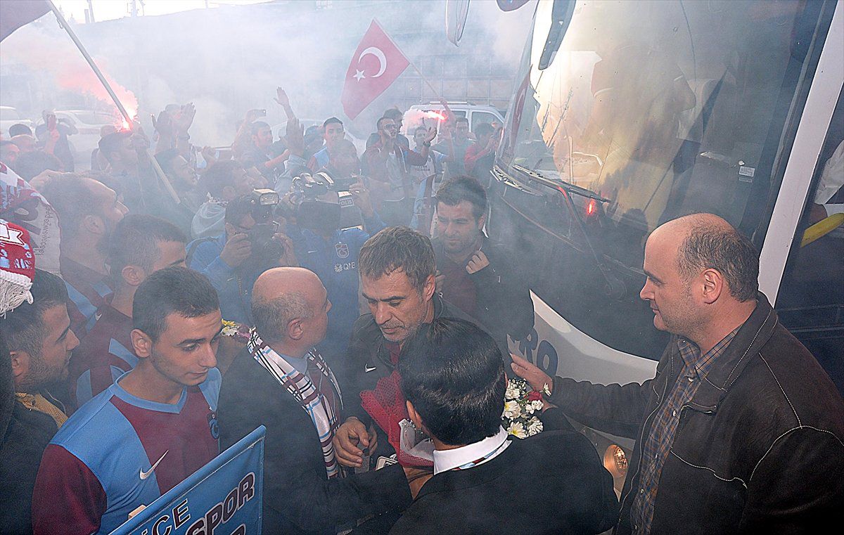 Trabzonspor Kafilesi Karabük\'e Ulaştı