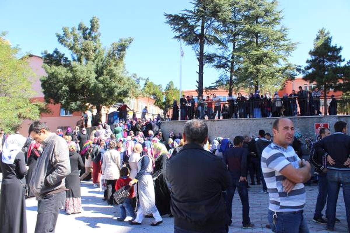 45 Kişilik Geçici Hizmetli Kadrosuna 841 Kişi Başvurdu