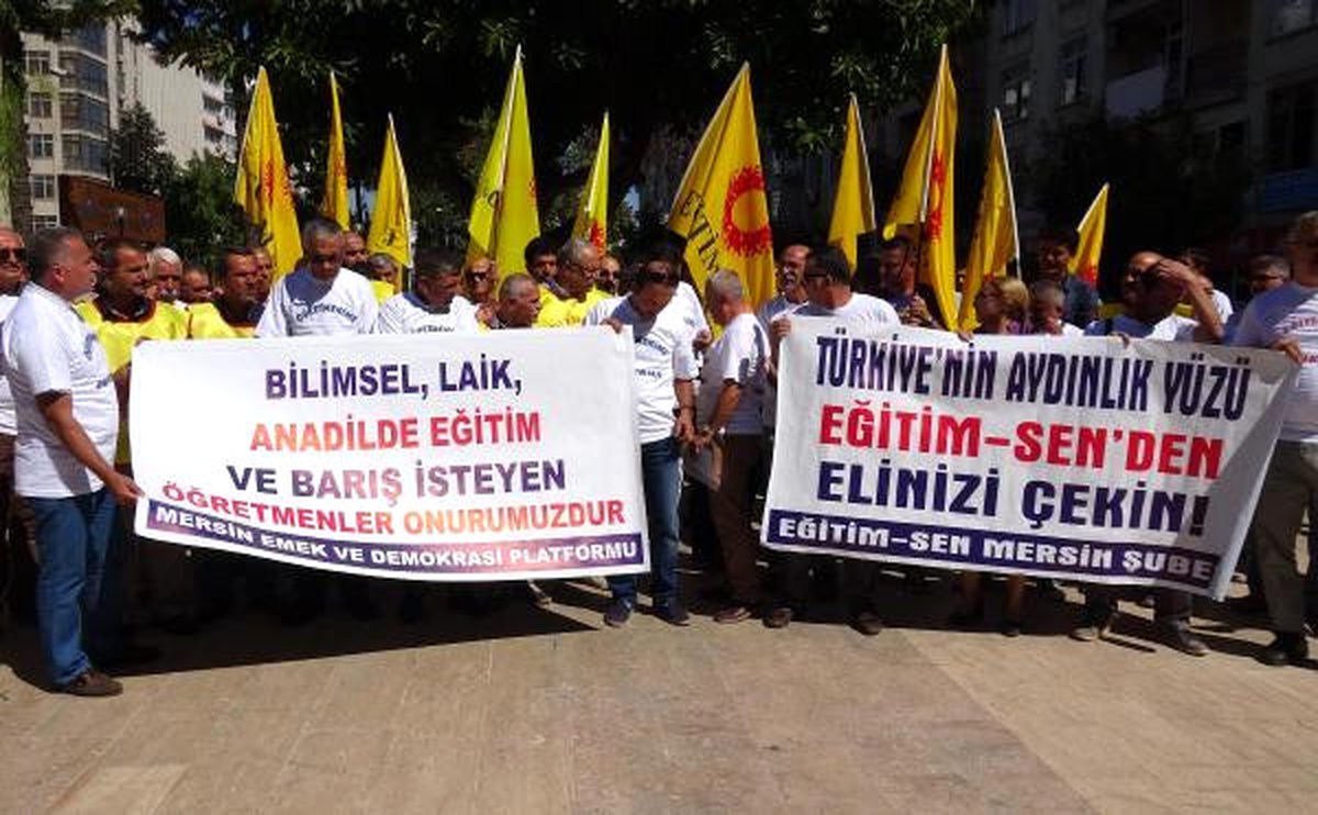 Açığa Alınan Öğretmenler İçin İmza Kampanyası