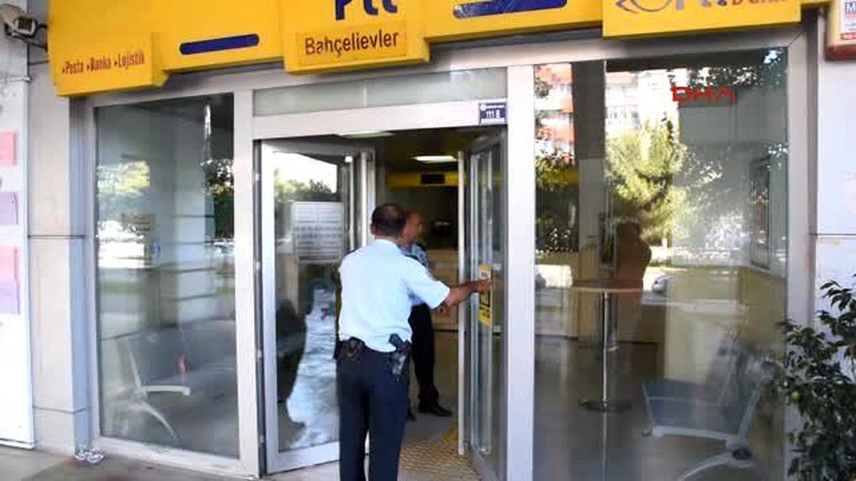 Antalya Açık Unutulan Kapı, Polisi Alarma Geçirdi
