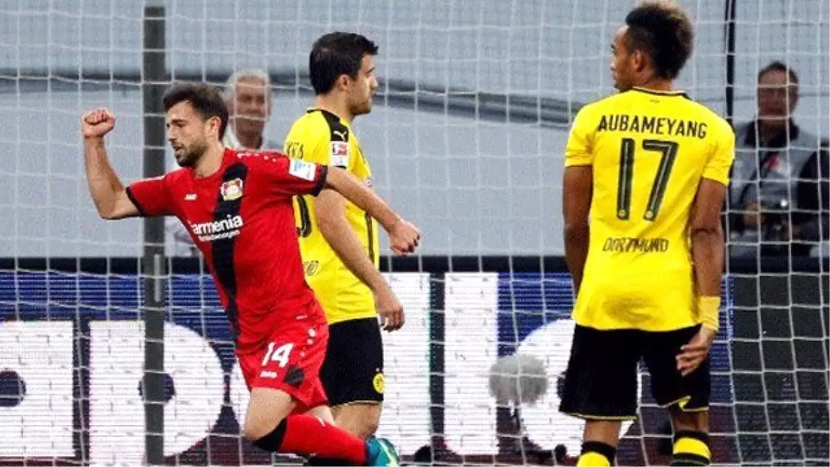 Bayer Leverkusen, Borussia Dortmund\'u 2-0 Yendi