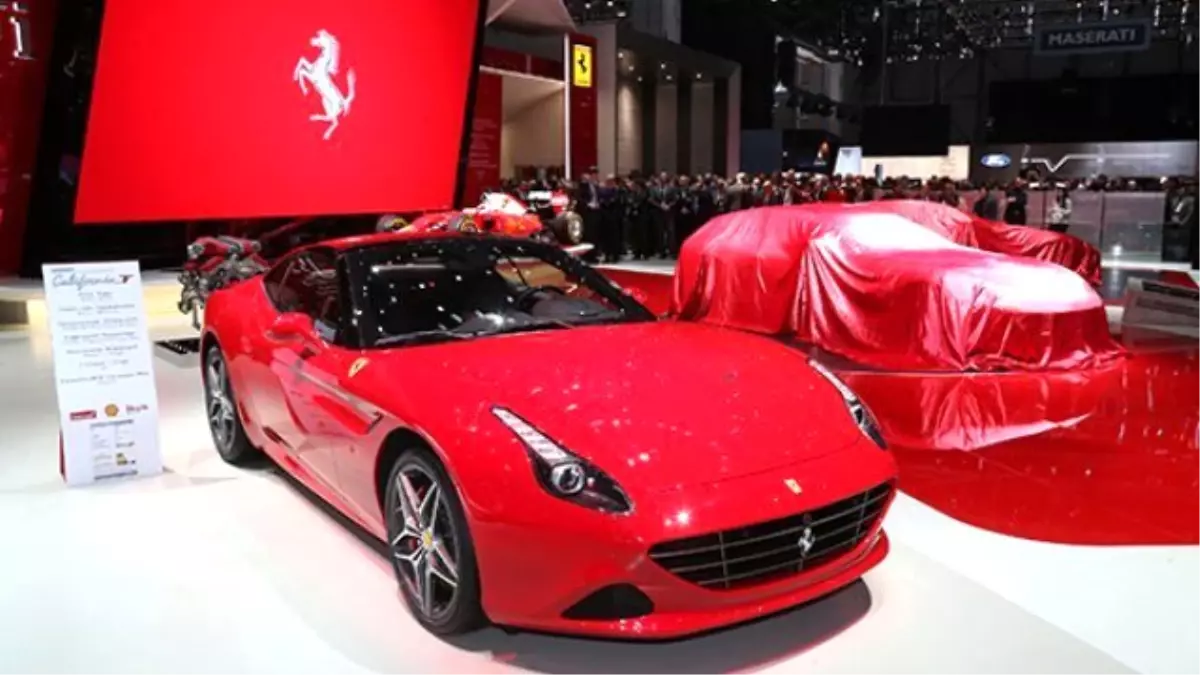 Ferrari Gtc4lusso T Paris Otomobil Fuarı 2016