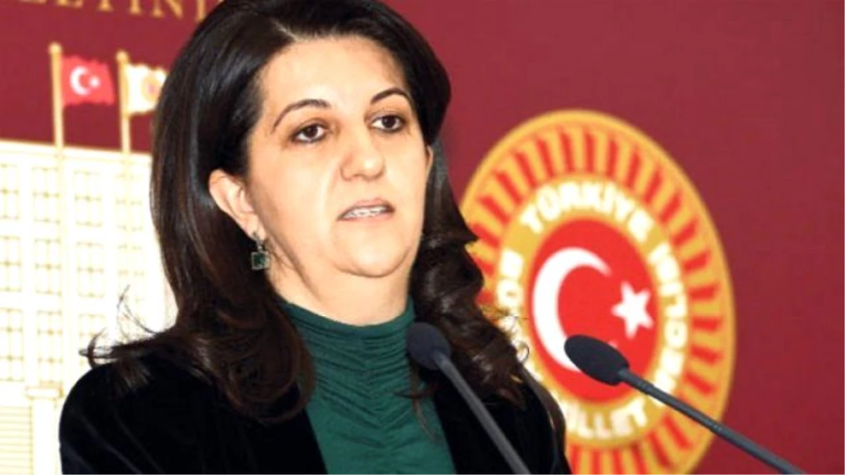 Meclis Açılışı Öncesi HDP\'li Vekil Buldan İstiklal Marşını Okumadı