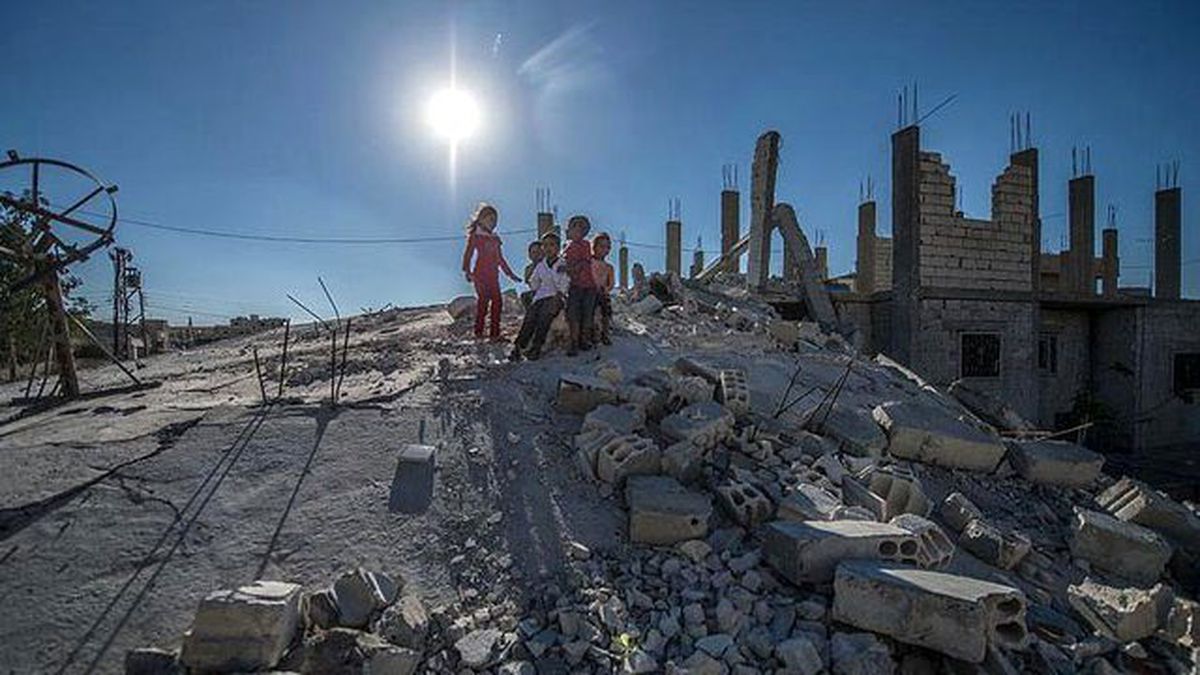 AB: Halep'te İnsani Yardım Geçişine ve Yaralıların Tahliyesine İzin Verilmeli