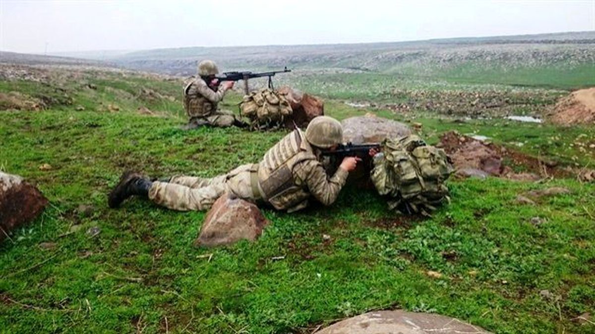 Ağrı\'da 2 Terörist Öldürüldü