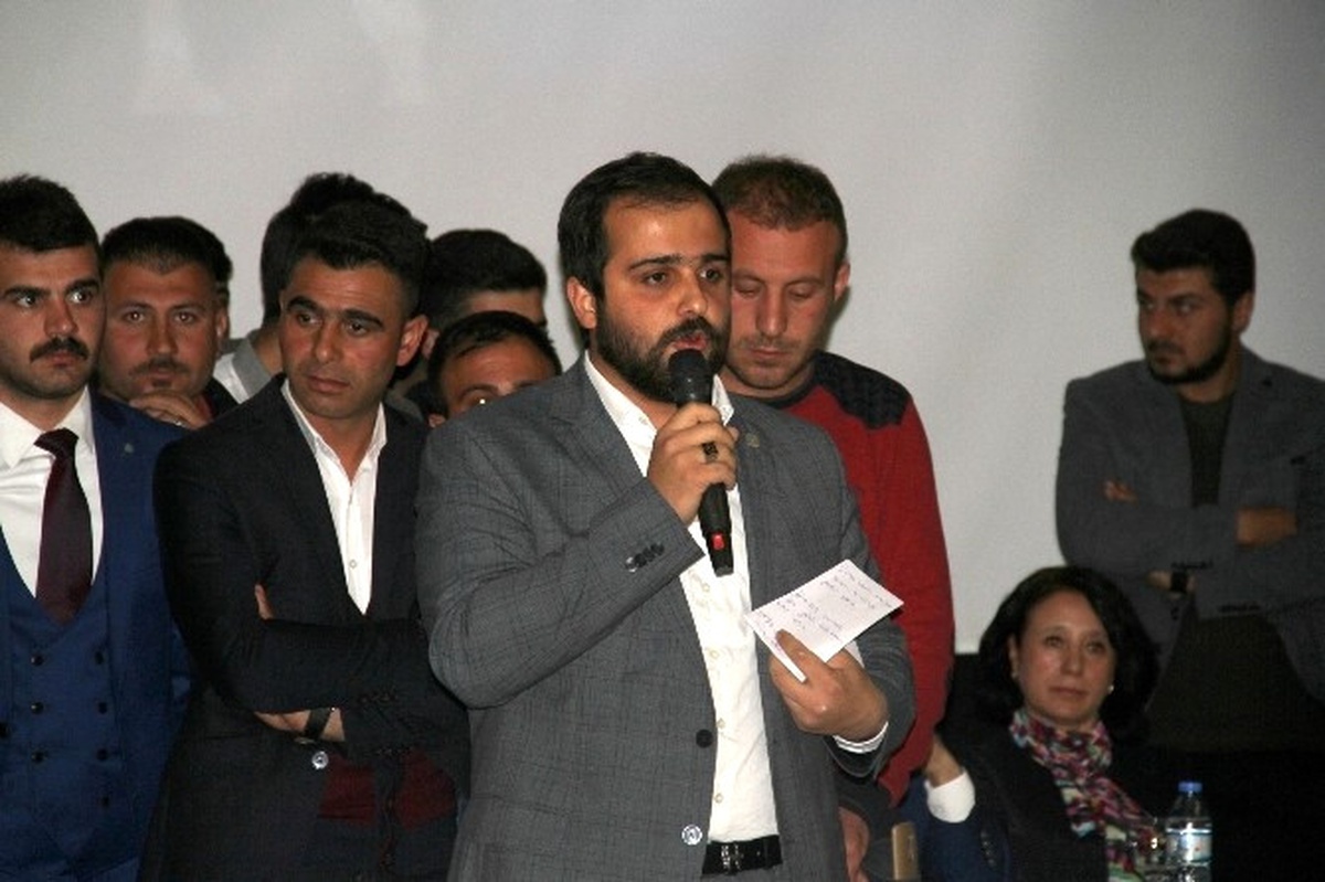 AK Parti Ağrı Gençlik Kolları Başkanı Aktaş İstifa Etti