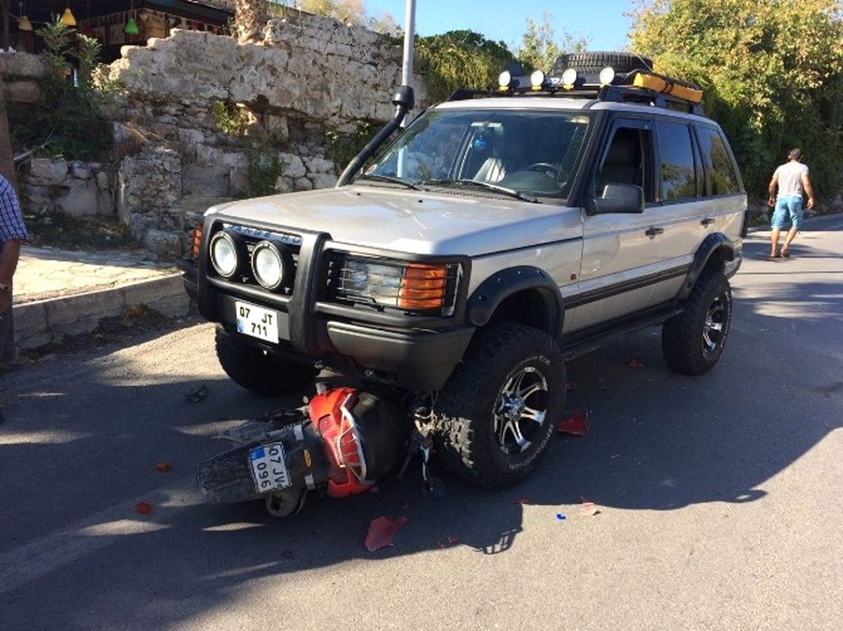 Antalya\'da Trafik Kazası: 1 Ölü