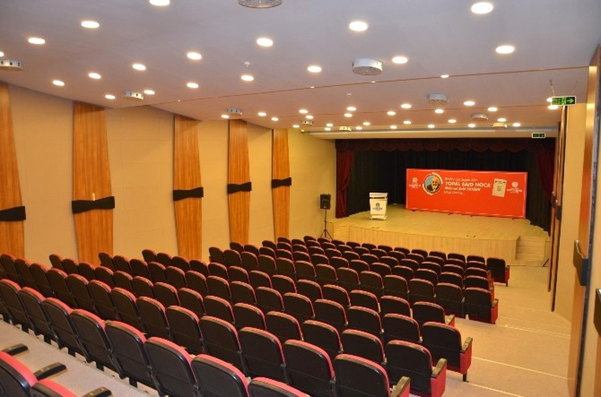 Büyükşehir Belediyesi\'nden Yeni Konferans Salonu